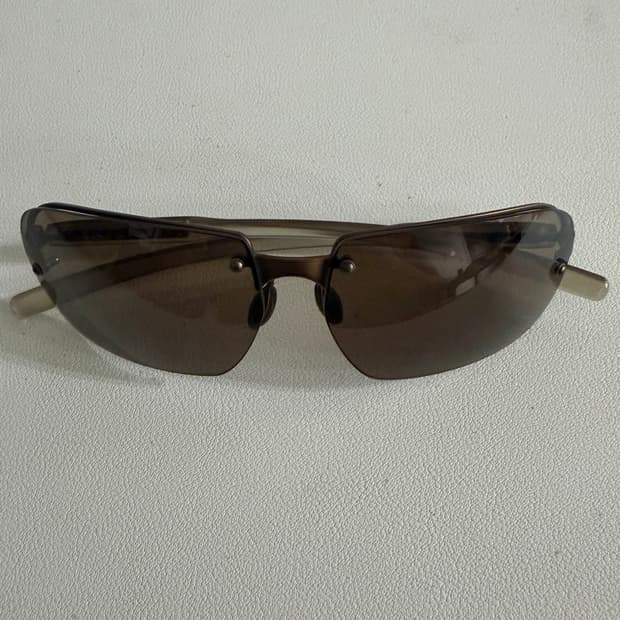 00’s PRADA Vintage Sunglasses