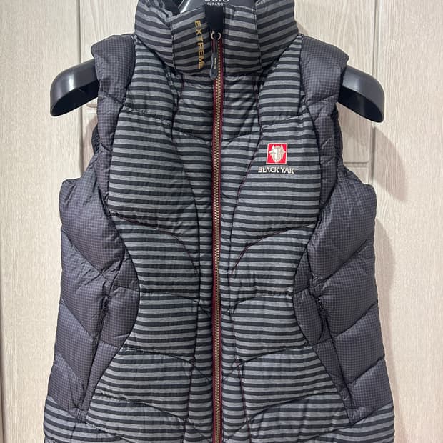 블랙야크 구스다운 단가라 패딩 조끼 여성90