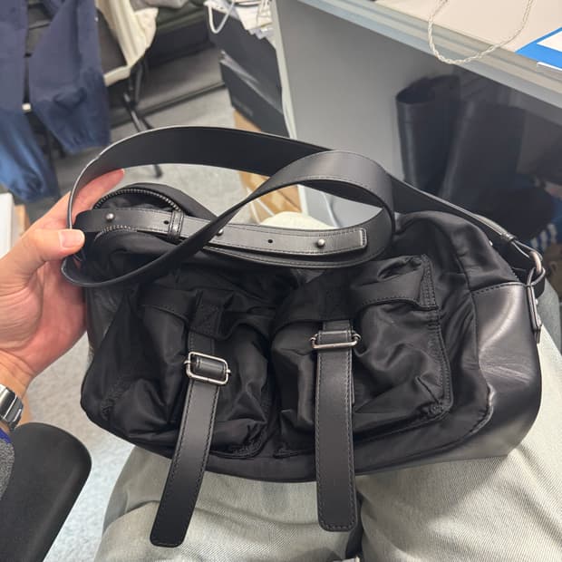 유스 카메라백 신형