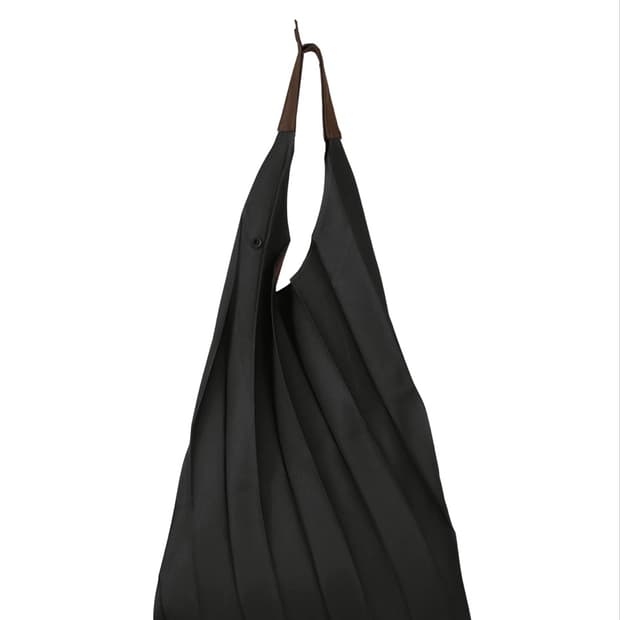 이세이미야케 가방 guru guru isseymiyake