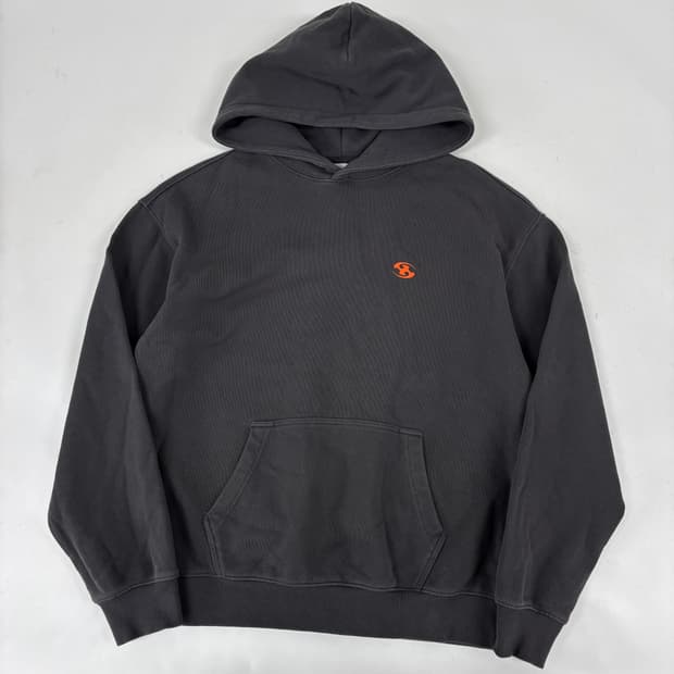 산산기어 24SS 후드티 