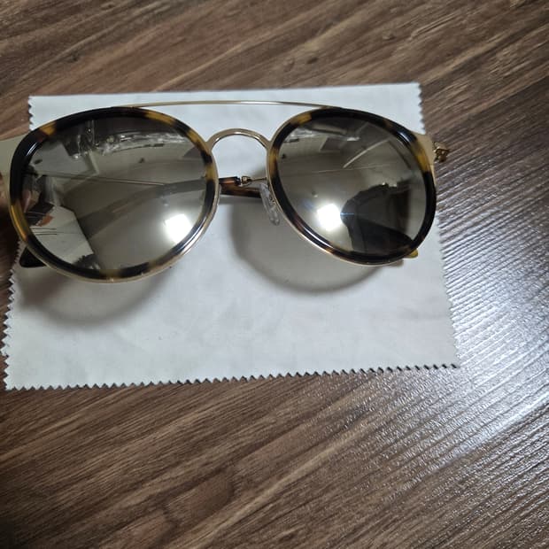 베디베로 레오파드 호피 선글라스​