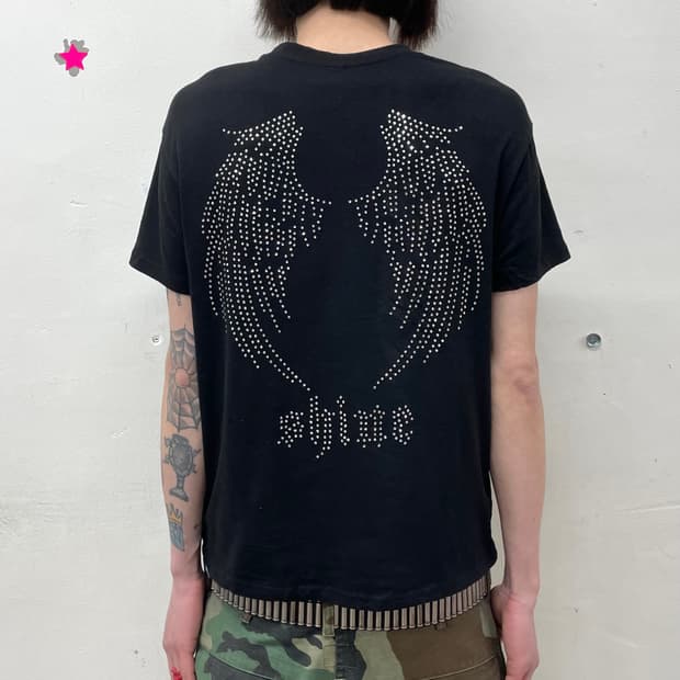 Back wing cubic T-shirt 