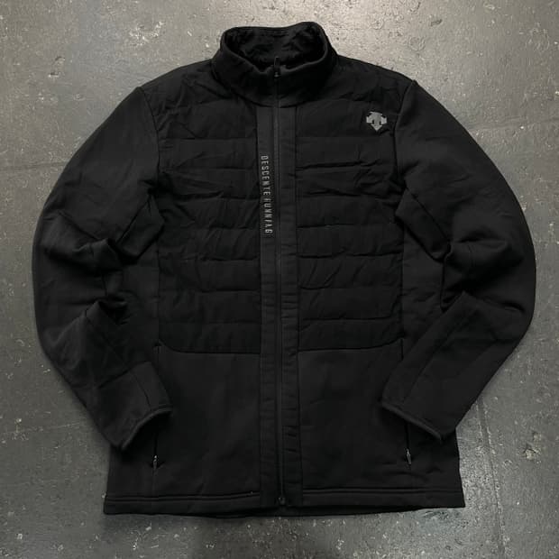 100 데상트 하이브리드 패딩 