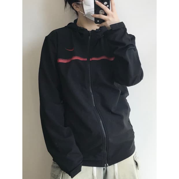 나이키 트레이닝 바람막이 M