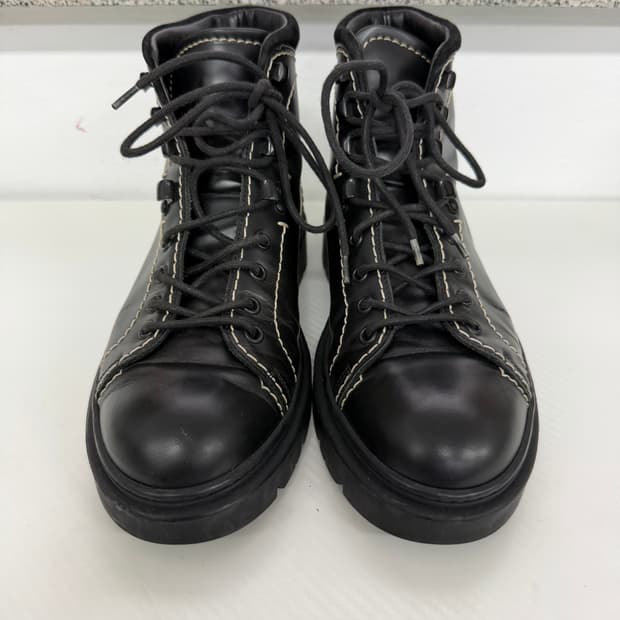 정품) 루이비통 남성 레이스업 몽키부츠 5