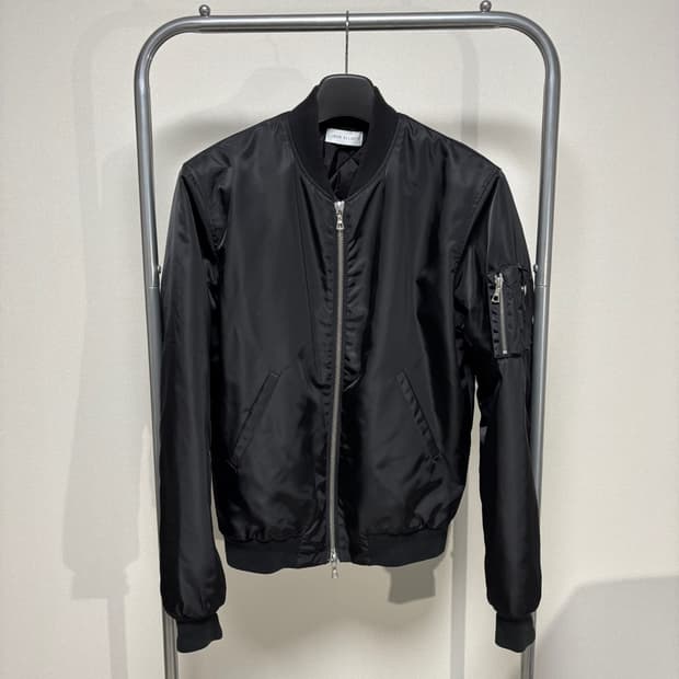 2) 존 엘리엇 BOGOTA 봄버 ma-1