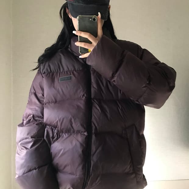 리복 버건디 패딩
