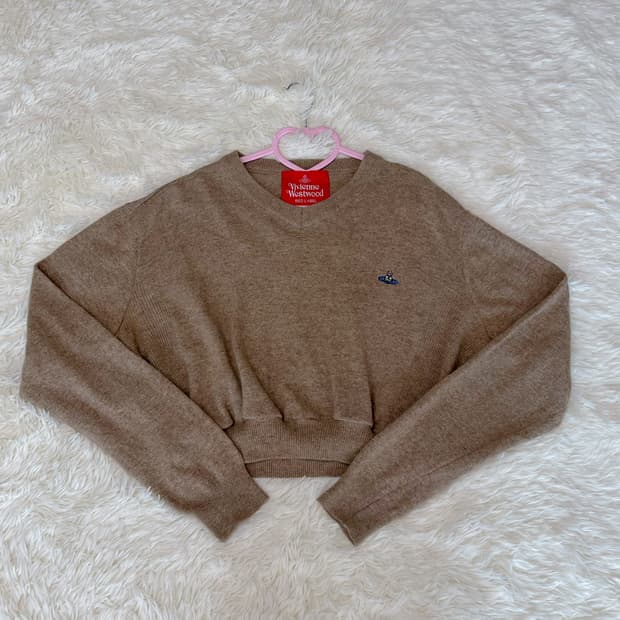 비비안웨스트우드 카키 브라운 니트