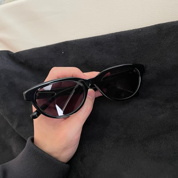 퍼블릭비컨 HEART C1 캣아이 선글라스