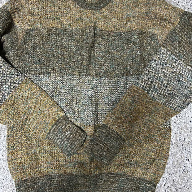 이태리제 니트 사이즈 105