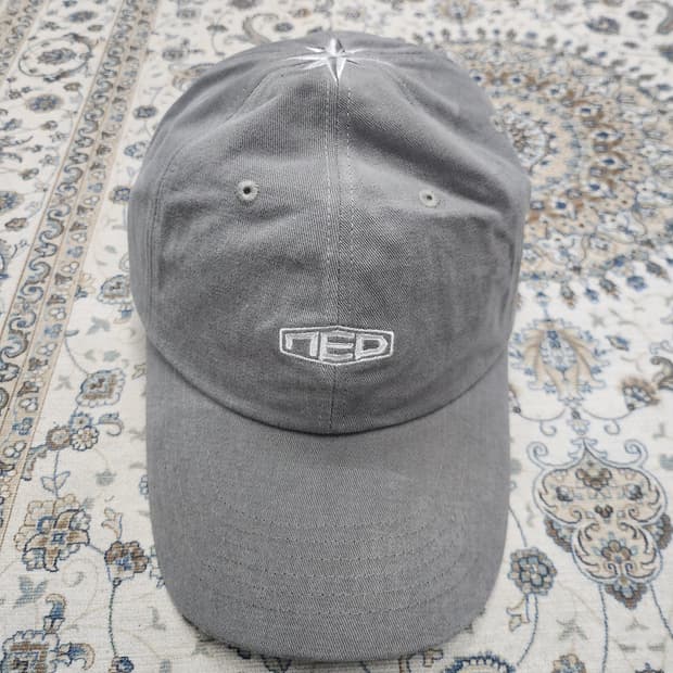 노아이디어 NED 볼캡