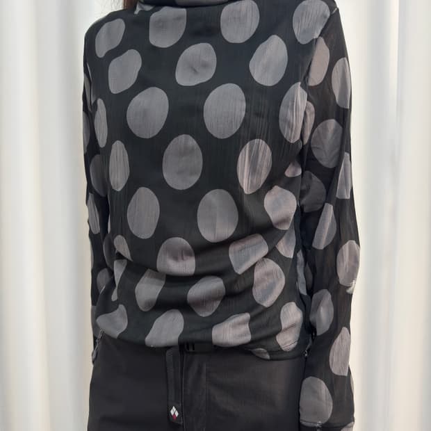 dot mesh top