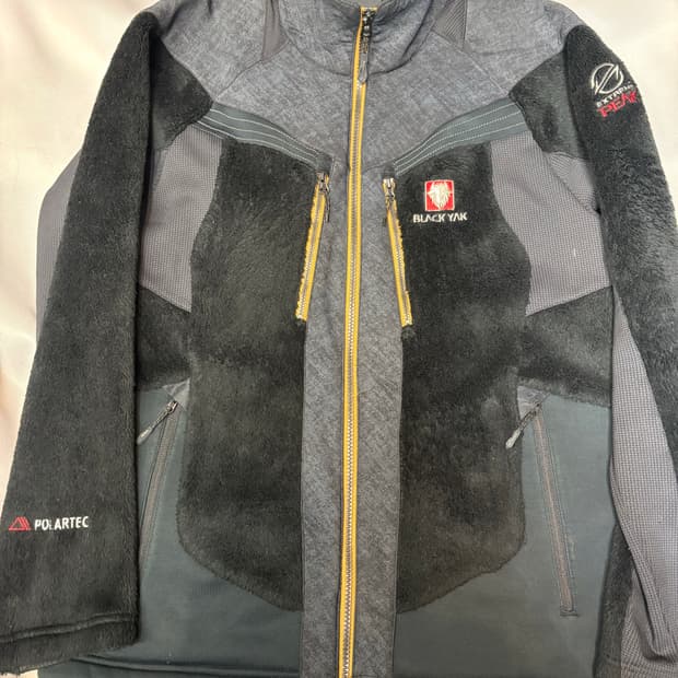 블랙야크 폴라텍 후리스 자켓
