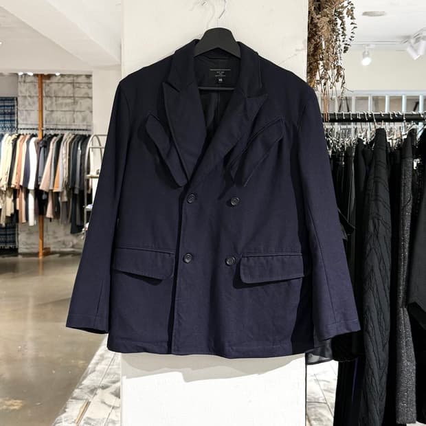 엔지니어드 가먼츠 네이비 더블 브레스티드 자켓