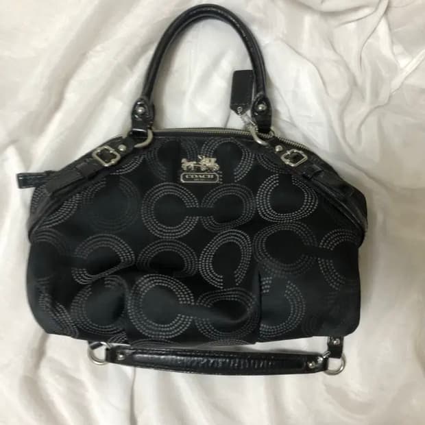 코치 블랙 시그니처 숄더백