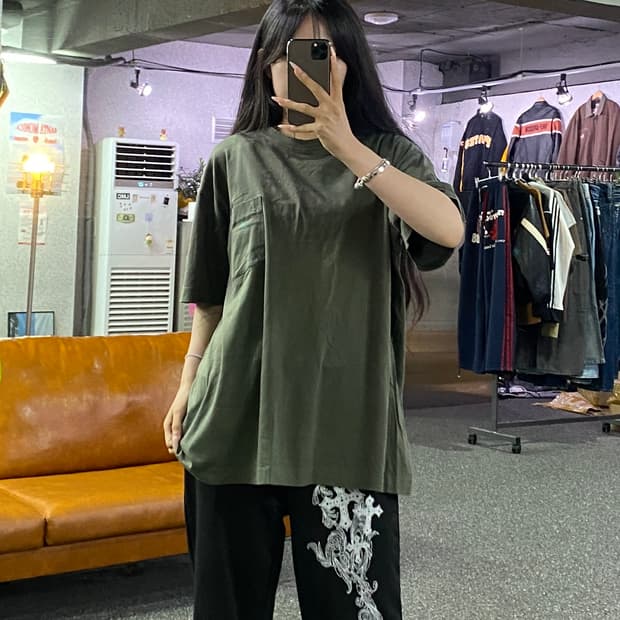 입생로랑 포켓 반팔 티셔츠 B5423