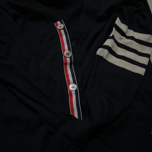 톰브라운 가디건 네이비