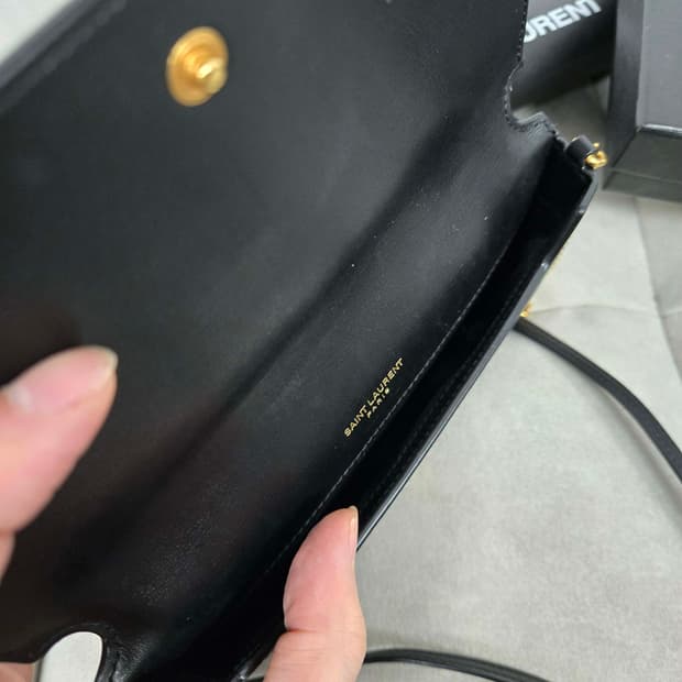 [보증서 정품] 입생로랑 폰홀더백