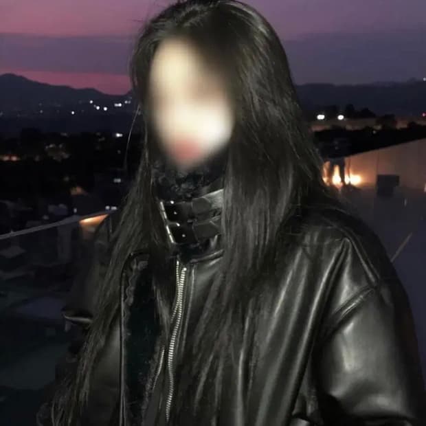 셀러브리티드 레더 퍼 무스탕 자켓 블랙