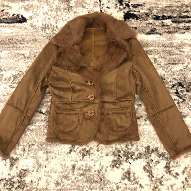 00‘s 브라운 퍼 자켓