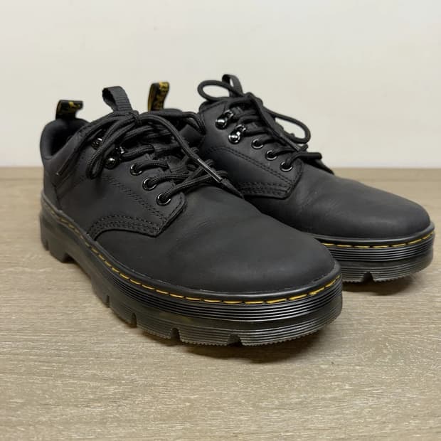 닥터마틴 리더 와이오밍 레더 유틸리티 슈즈 블랙