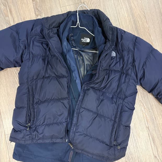 North Face 바람막이 패딩