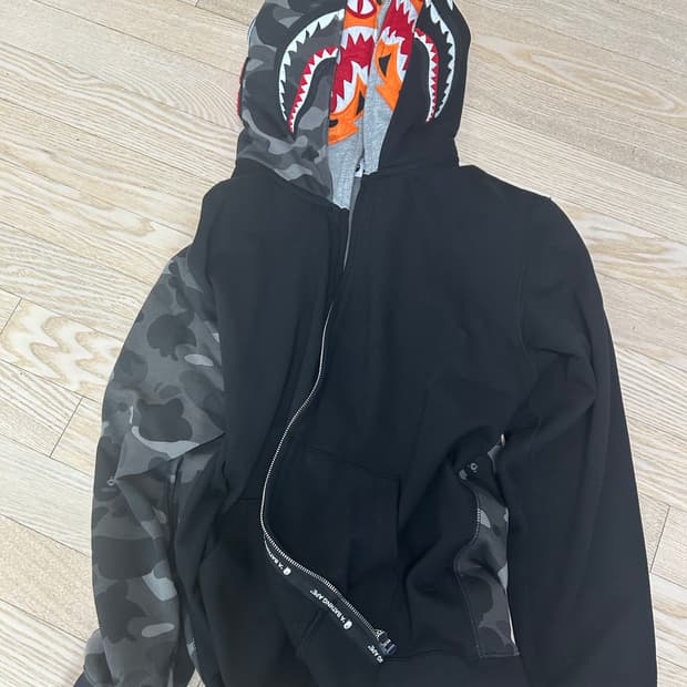 베이프 샤크 후드집업