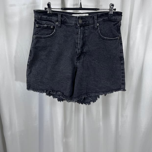 Abercrombie & Fitch