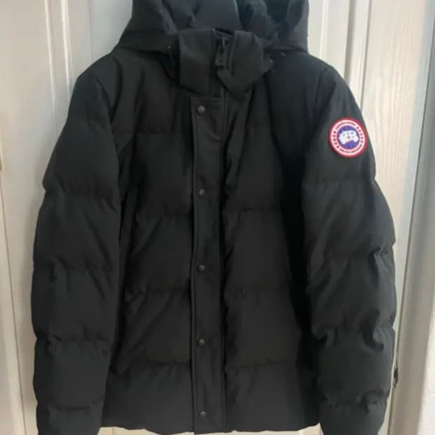 [M]캐나다구스 24fw 윈덤파카 블랙