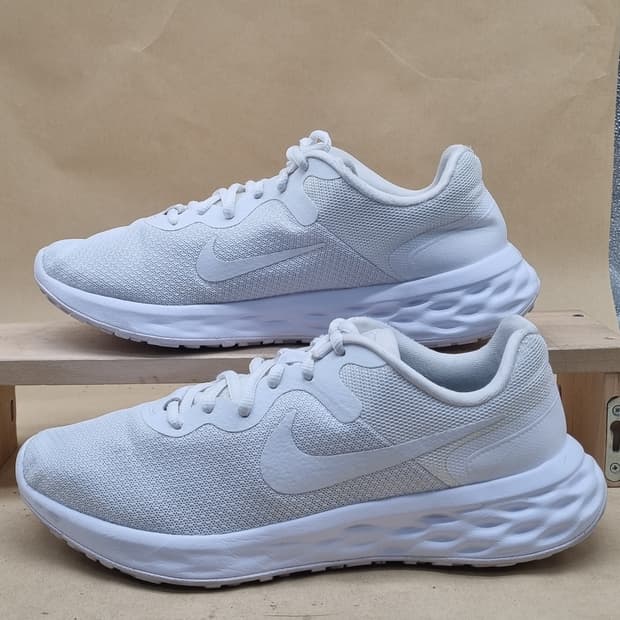 나이키 레볼루션6 남성 운동화 275