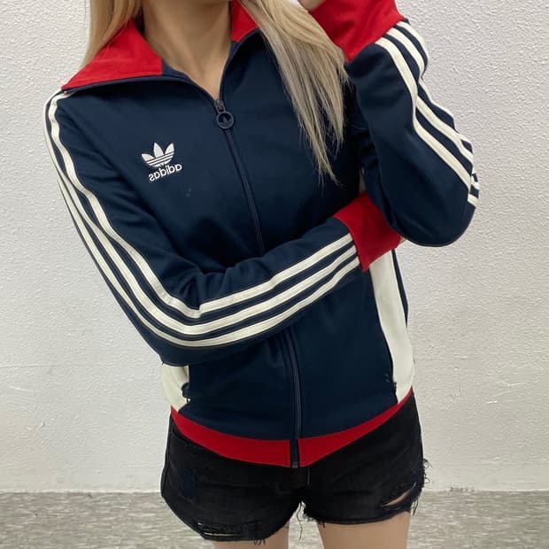 아디다스 유로파 레드배색 네이비 트랙탑 90