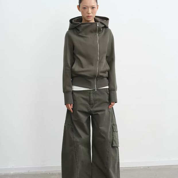 jakana liny liberty 슬림핏 후드집업