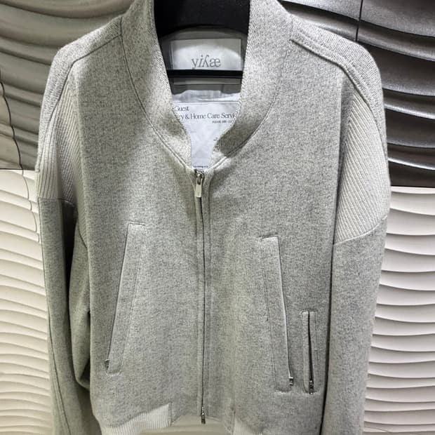 yiyae 울 자켓 M사이즈