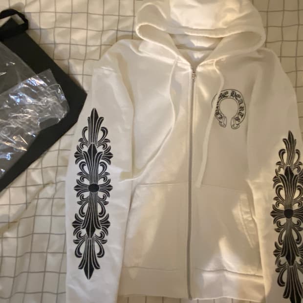 크롬하츠 홀스슈 플로랄 플리스 후드집업 사이즈 s (신세계 국문택)