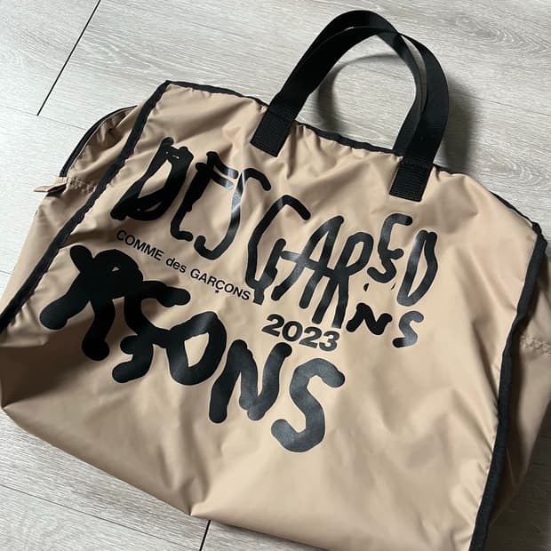 comme des garcons 꼼데가르송 메신저 홀리데이 백