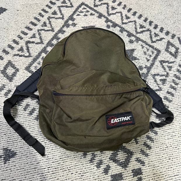 1990s Eastpak USA 이스트팩 올리브 백팩