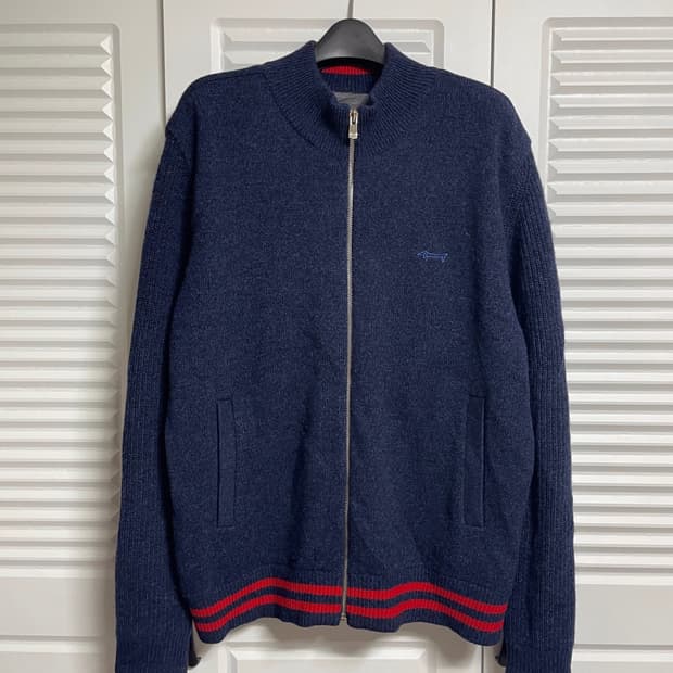 루이까스텔 방풍 집업 니트