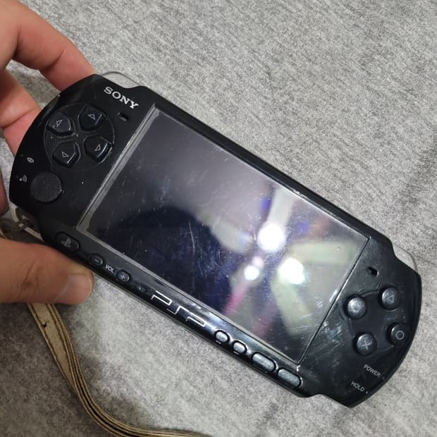 소니 psp3001번 블랙색상 고장품