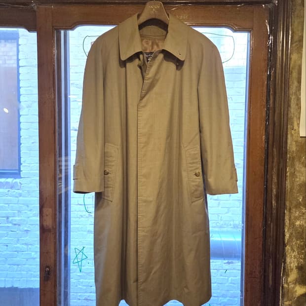 버버리 래글런코트