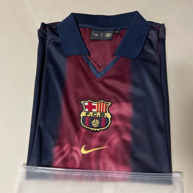 트레비스 스캇 x 바르셀로나 저지 판매