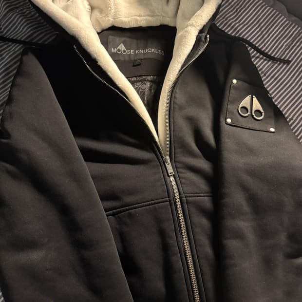 무스너클 버니스웨터 남성 m