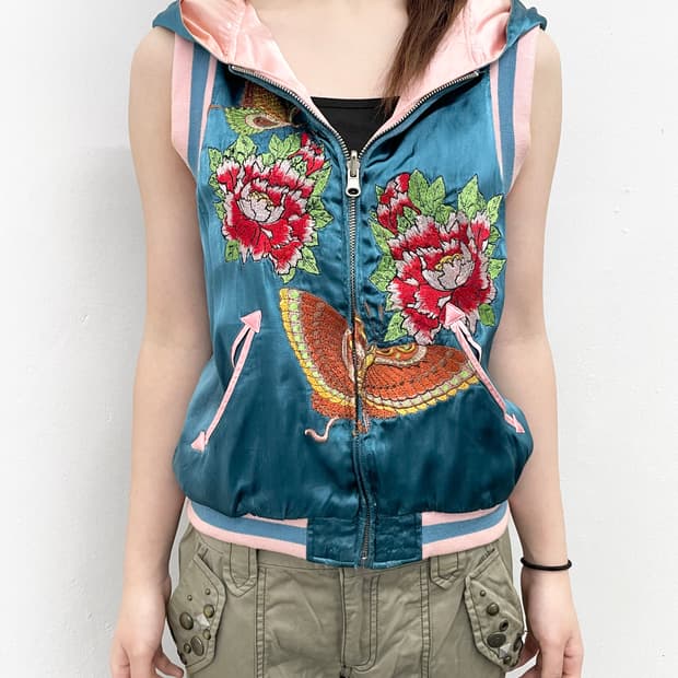 JPN 새틴 오리엔탈 자수 후드 베스트 스카잔*레어