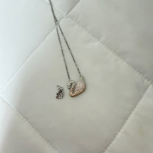 스와로브스키 목걸이