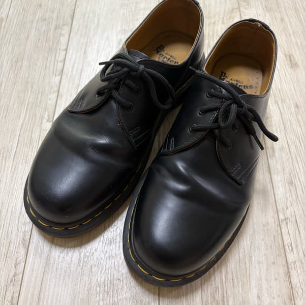 닥터마틴 1461 3홀 스무스 260