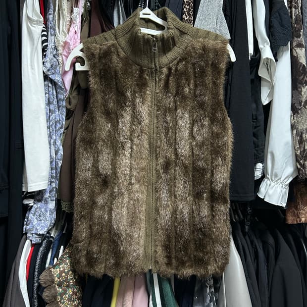 Y2K 니트 퍼 베스트 