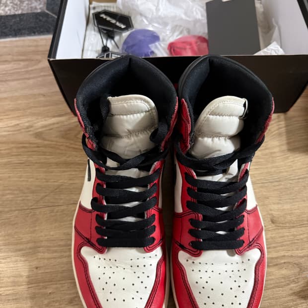 조던1 라투시 (벗투시) 8.5사이즈