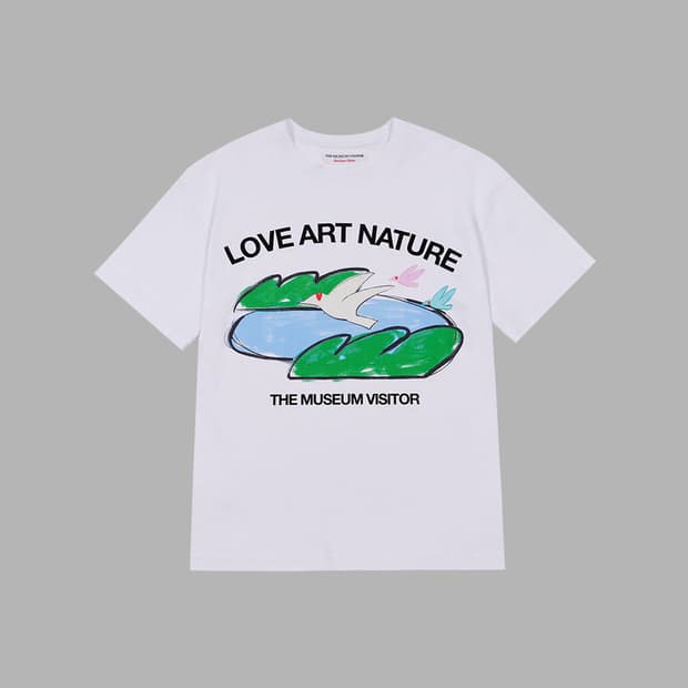 더뮤지엄비지터 LOVE ART NATURE 티셔츠 화이트