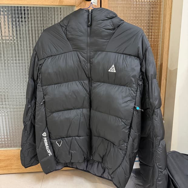 나이키 ACG 루나레이크 패딩