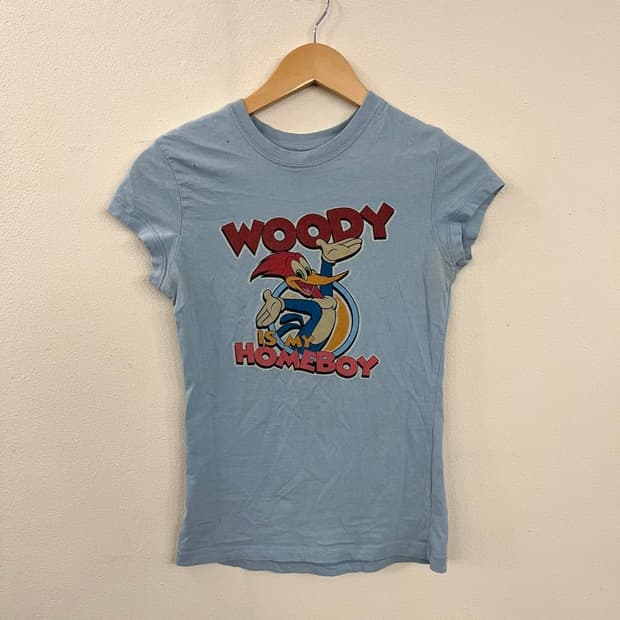 우디 프린트 티셔츠